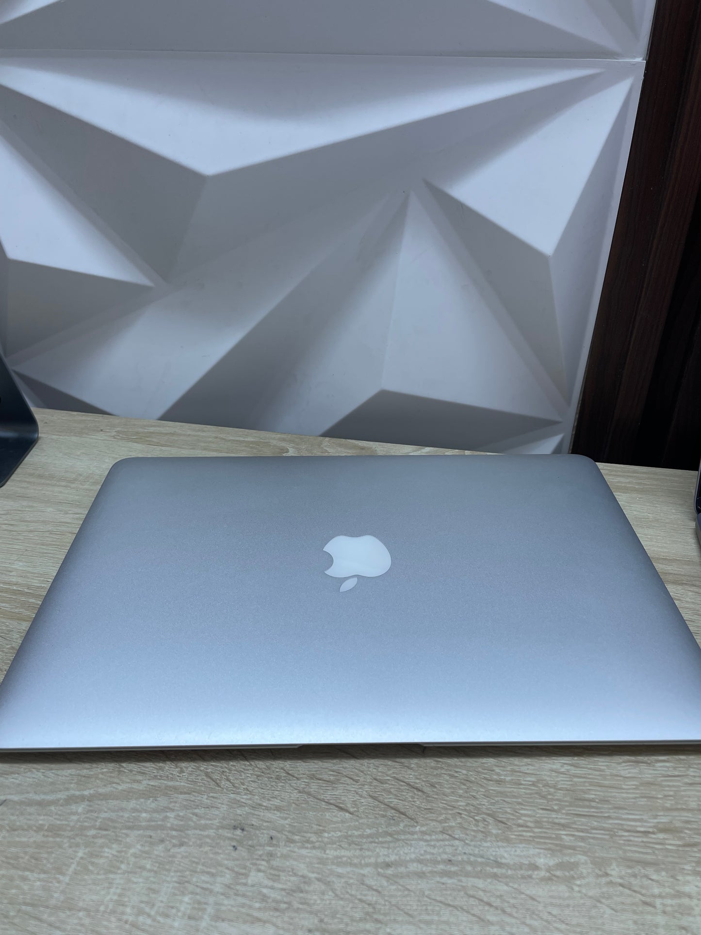 MacBook Air 13" 8GB RAM 128GB Disco Duro - Seminuevo